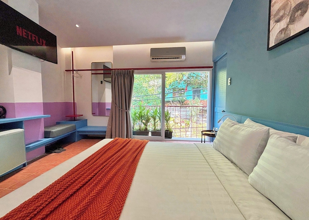 Deluxe Double Room, Balcony, Sea View - Photo 4