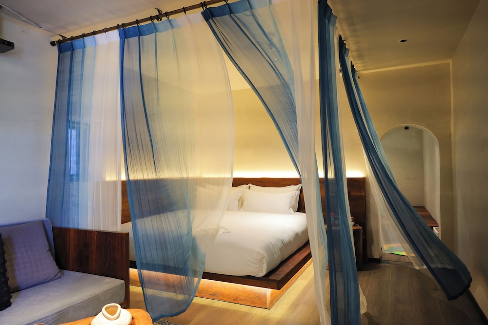 Luxury Villa photo 2