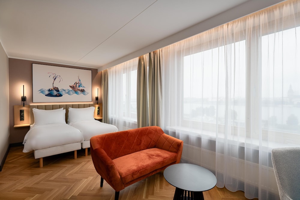 Superior Room (Riverside) - Photo 4