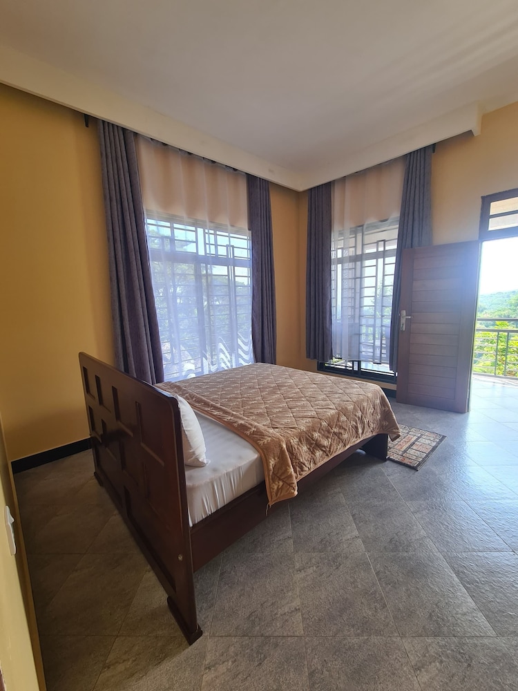 Comfort Double Room, Balcony, Mountain View