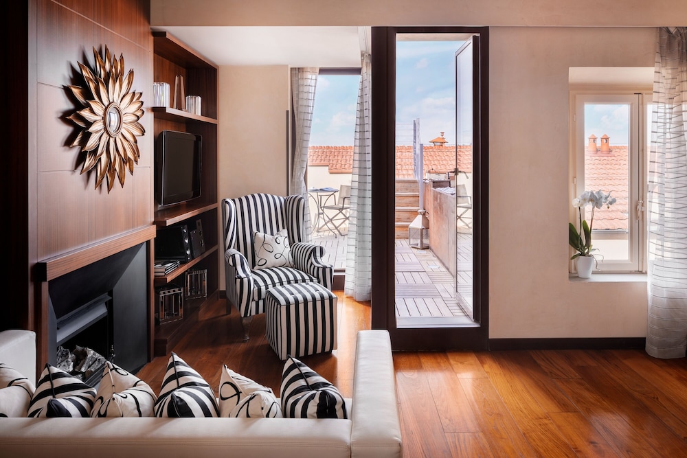 Apartment, City View (Open Space) photo 3