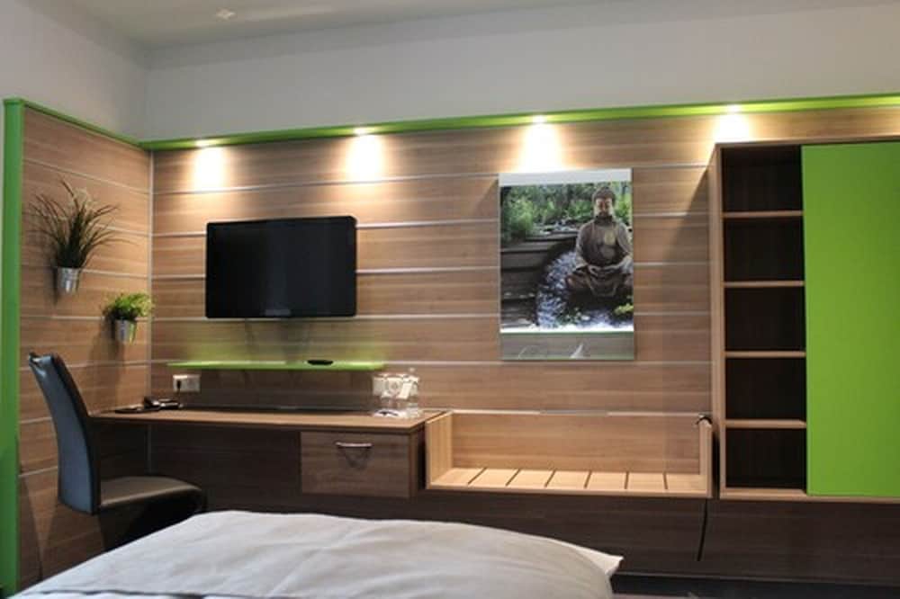 Theme Double Room photo 1