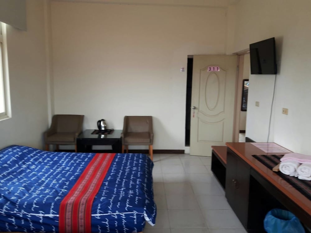 Standard Room photo 2