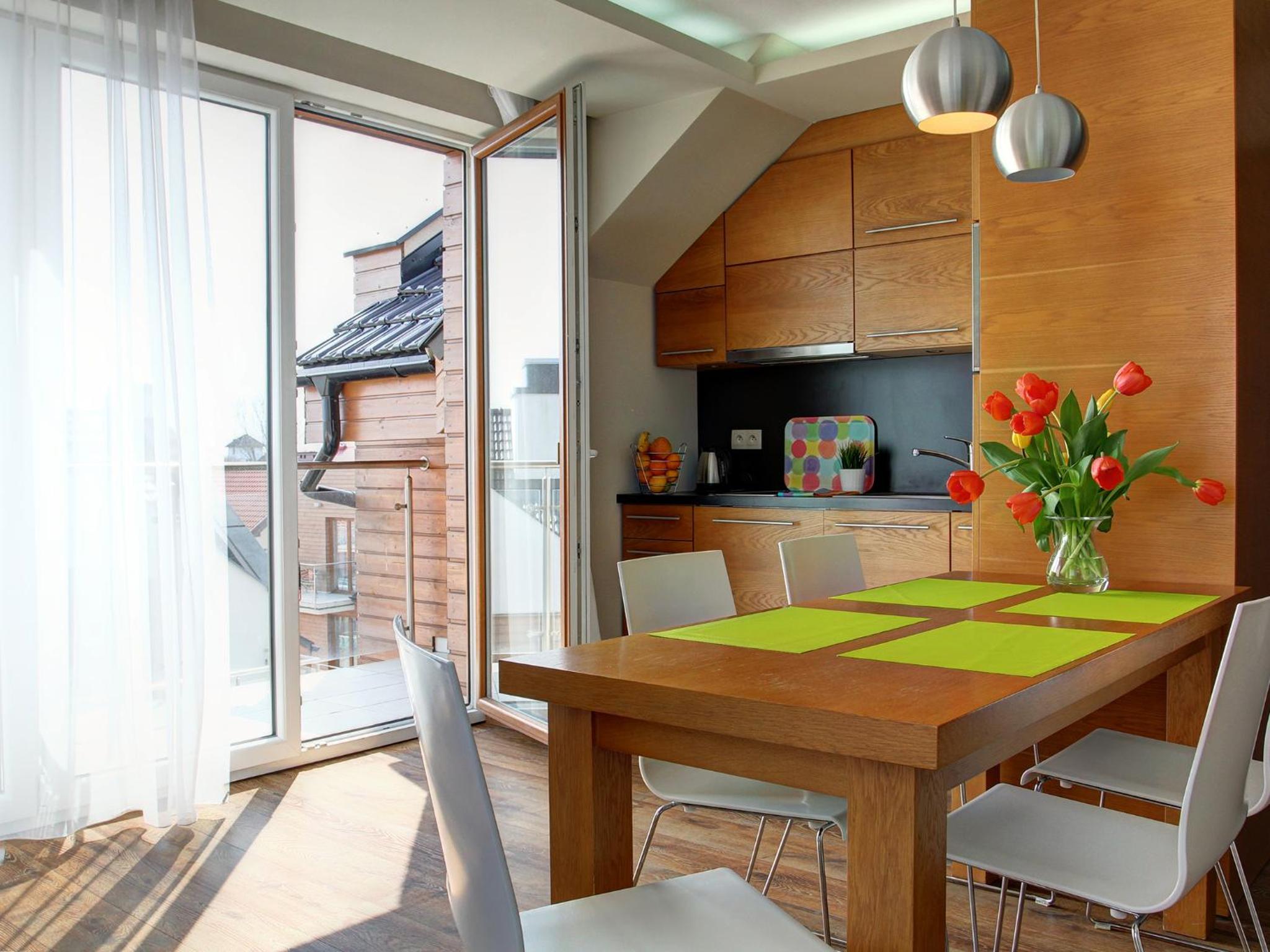 Duplex Three-Bedroom Apartment with Balcony photo 3