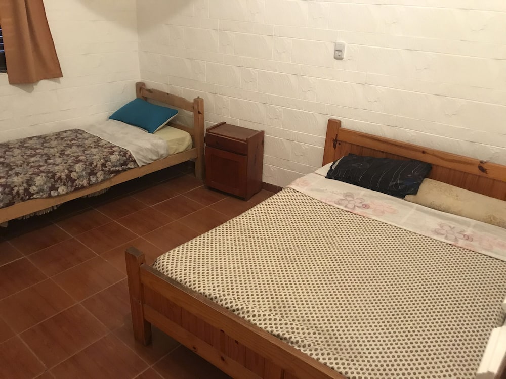 Standard Triple Room, Multiple Beds, Non Smoking photo 3