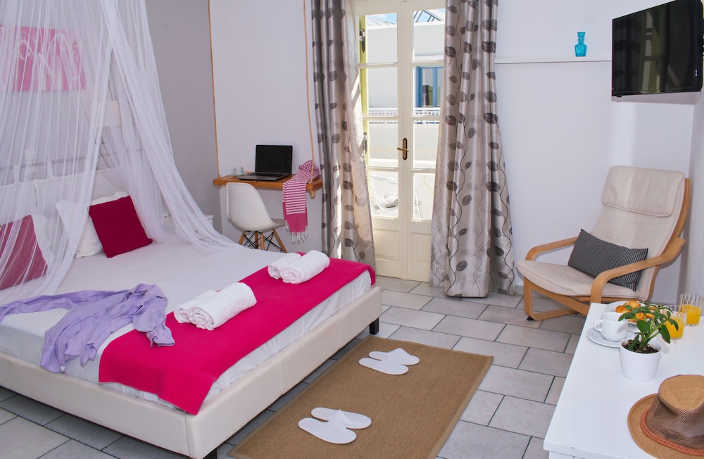Executive Room - Photo 3