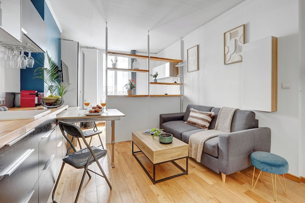 City Apartment, 1 Double Bed with Sofa bed, Non Smoking, City View