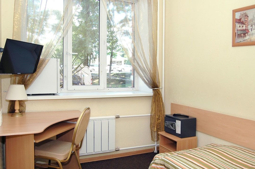 Standard Twin Room photo 2