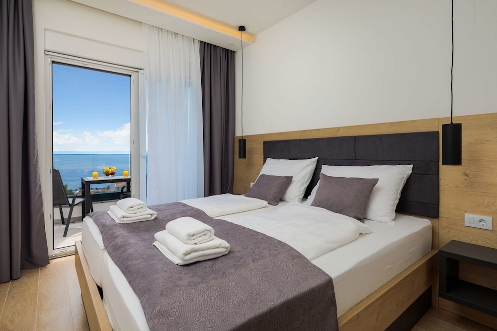 Double Room, Balcony, Sea View