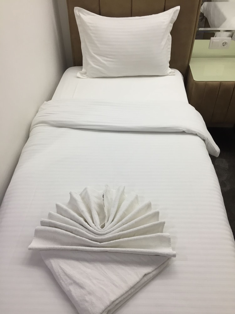 Standard Twin Room photo 2
