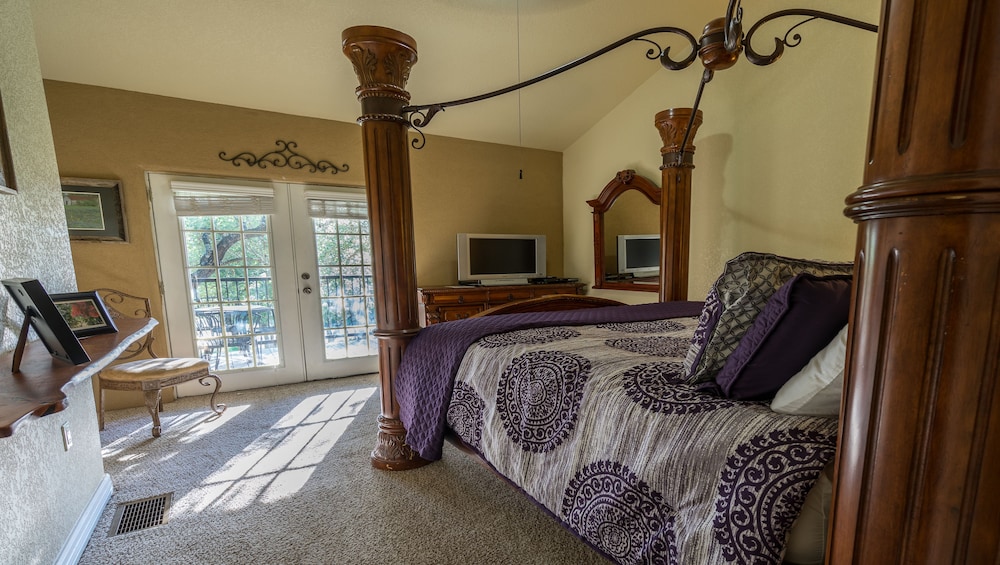 Condo, 2 Bedrooms, Lakeside (Santa Fe Classic) photo 1