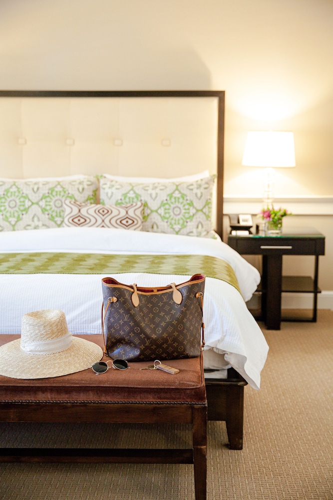 Luxury Room, 1 King Bed (Spa) photo 3