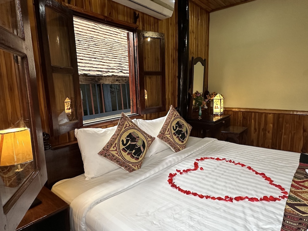 Deluxe Twin Room - Photo 22