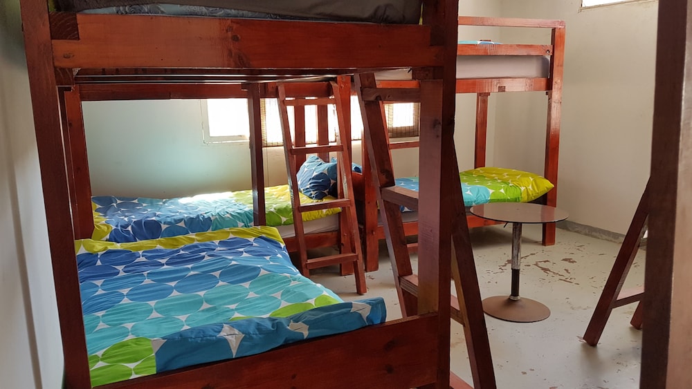 Room, Mixed Dorm (10 Beds) photo 1