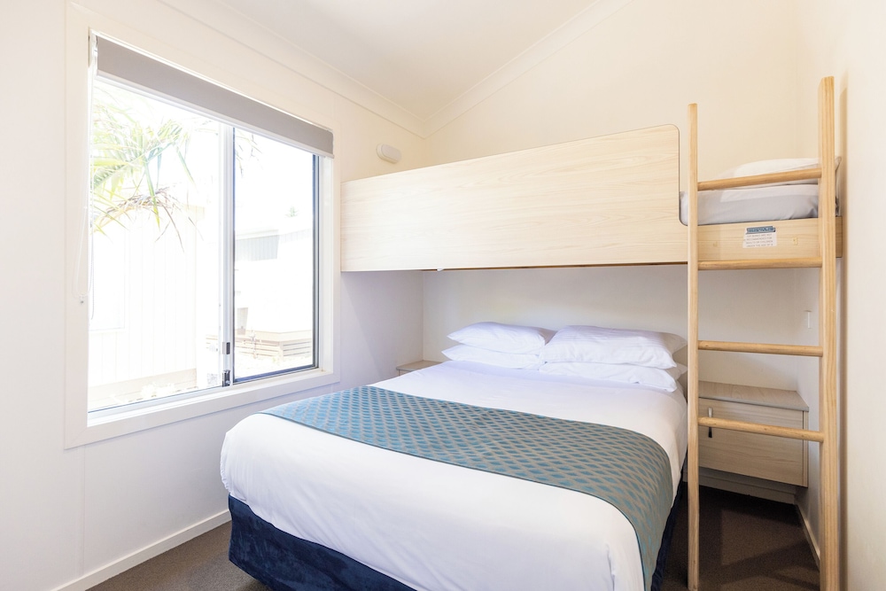 2 Bedroom Superior Cabin