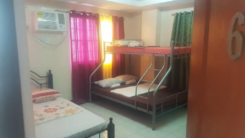Quadruple Room photo 2