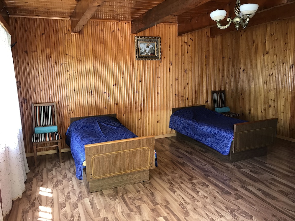 Economy Room photo 2