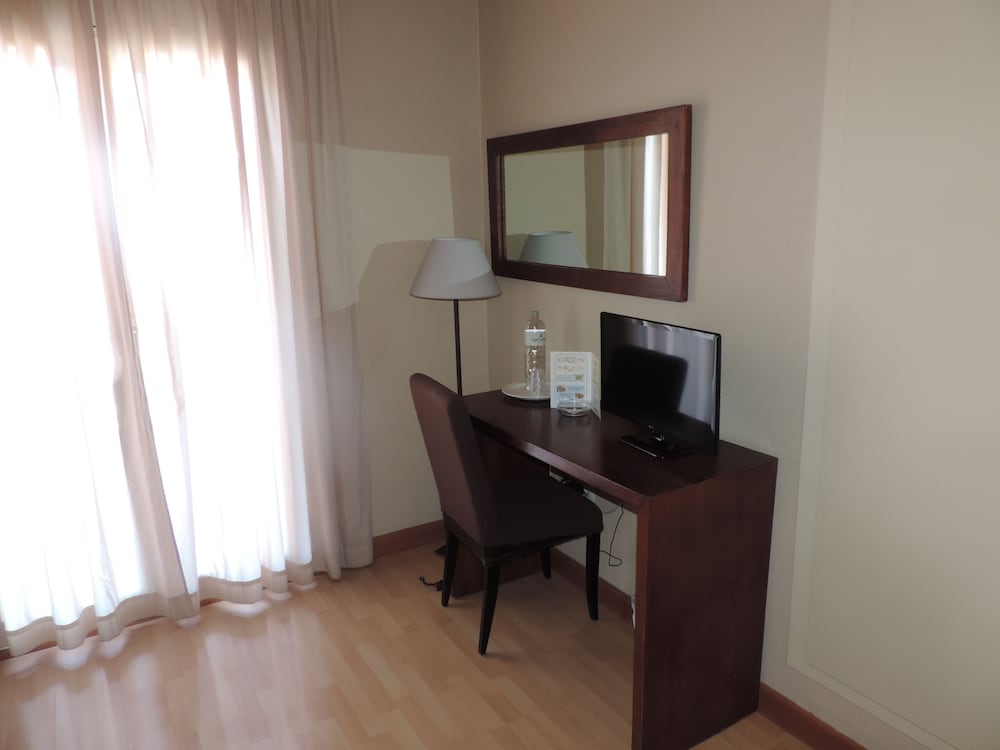 Standard Double Room, Balcony, Mountain View photo 2