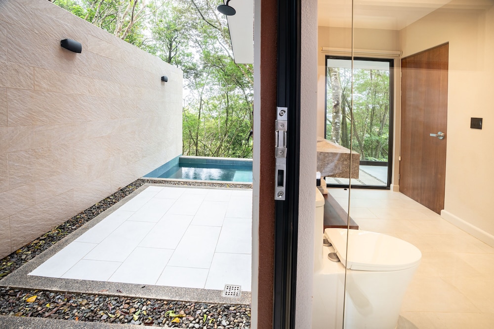Forest Signature Suite with Plunge Pool - Photo 6