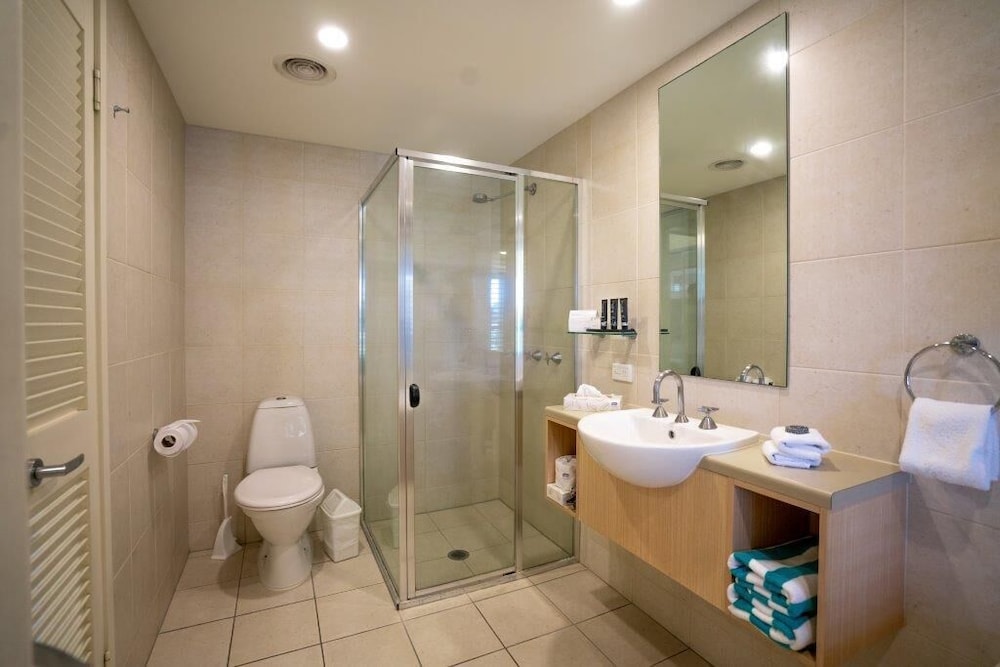 One Bedroom Spa Suite photo 2