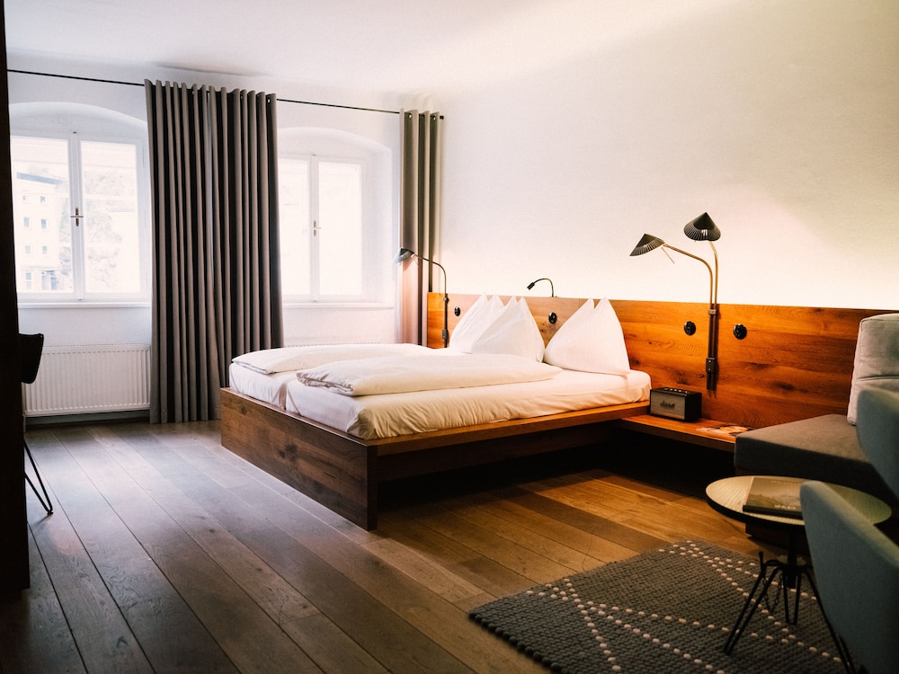 Junior Suite - Photo 1