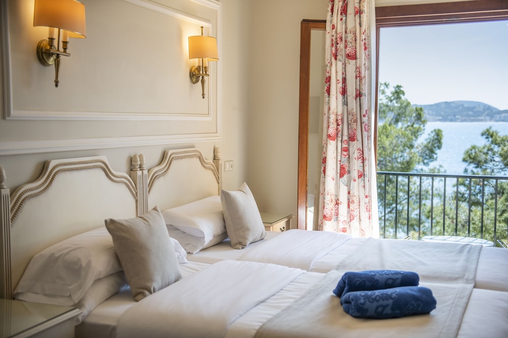 Superior Double Room, Balcony, Sea View - Photo 7