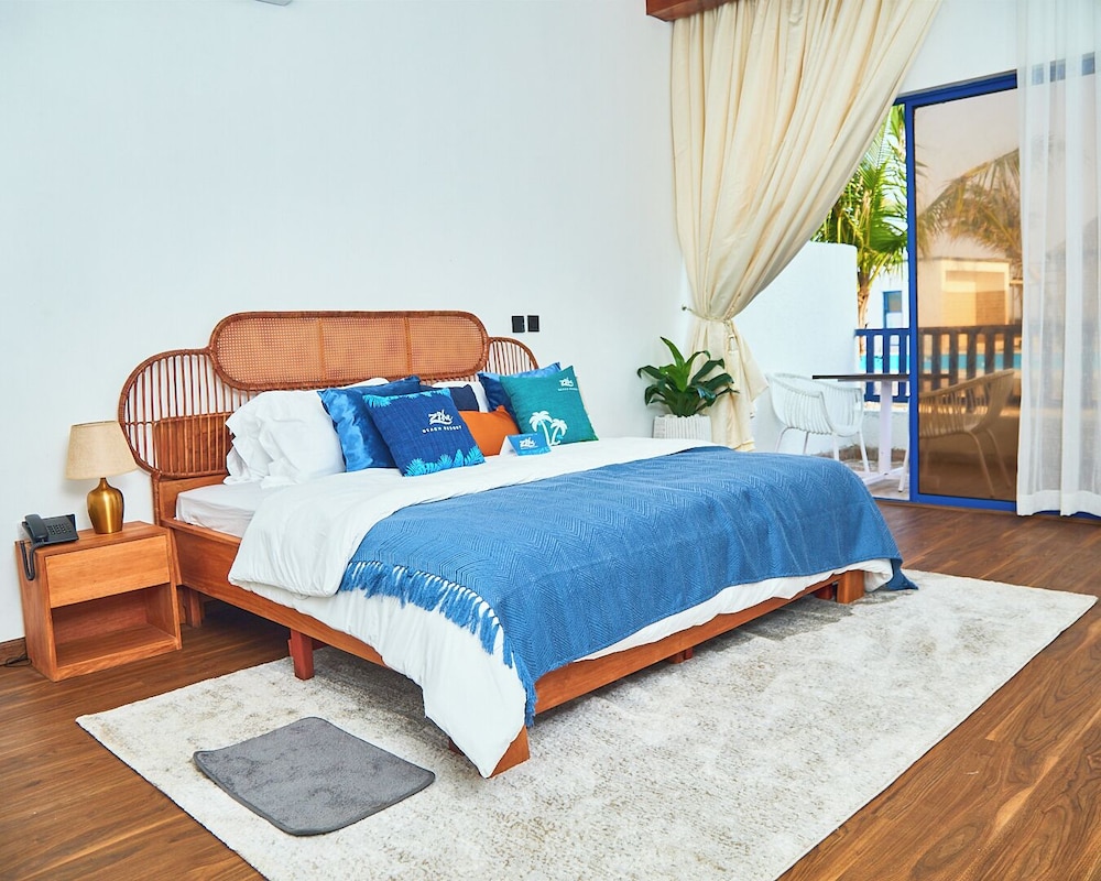 Deluxe Single Room, Balcony, Beach View