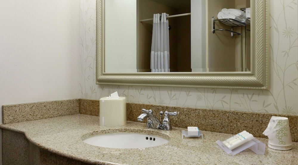 Room, 2 Queen Beds, Accessible - Photo 3