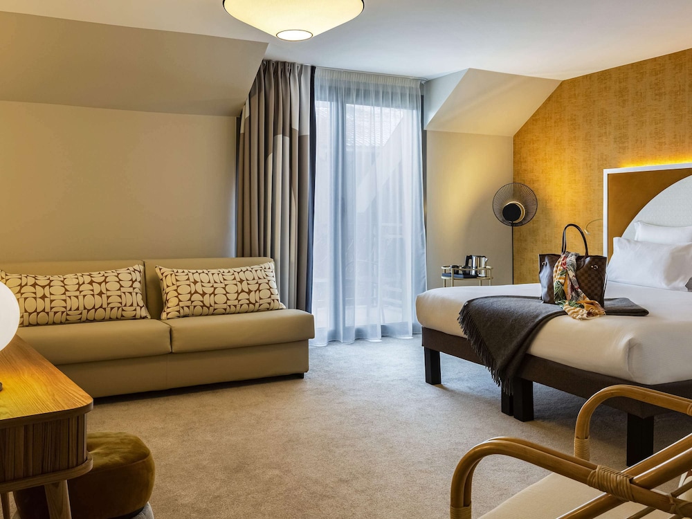 Junior Room, 1 Double Bed with Sofa bed