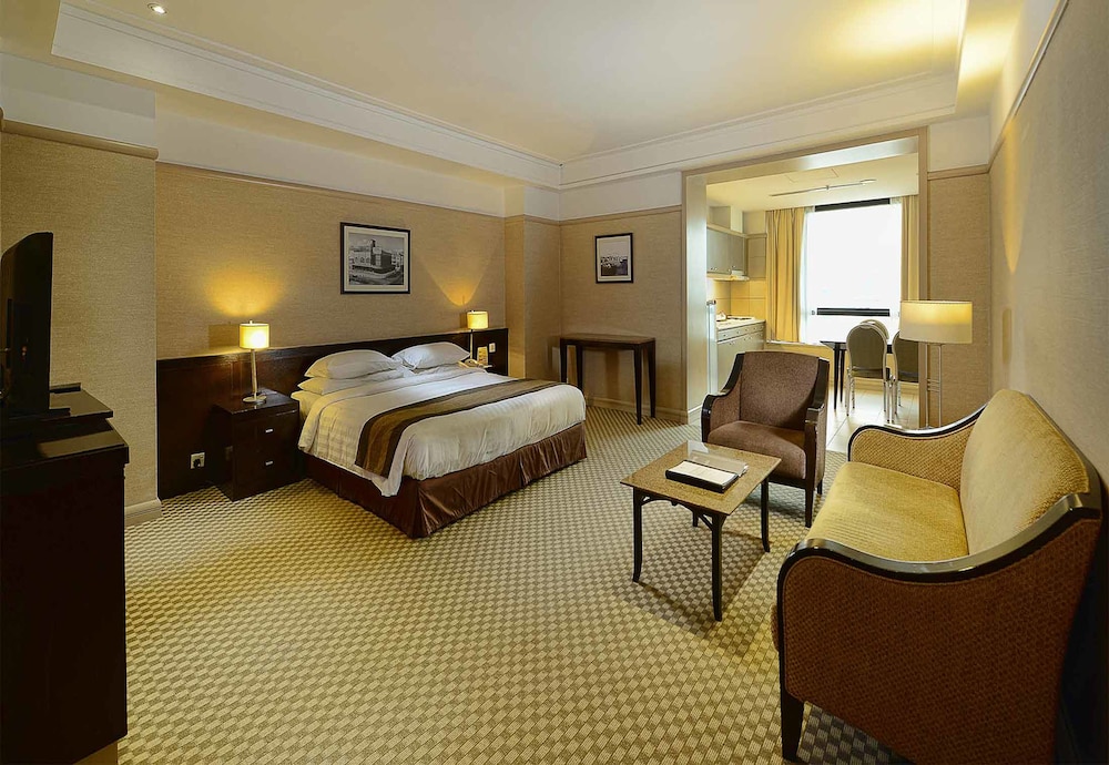 Superior Suite King photo 2