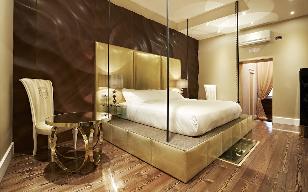 Junior Suite - Photo 1