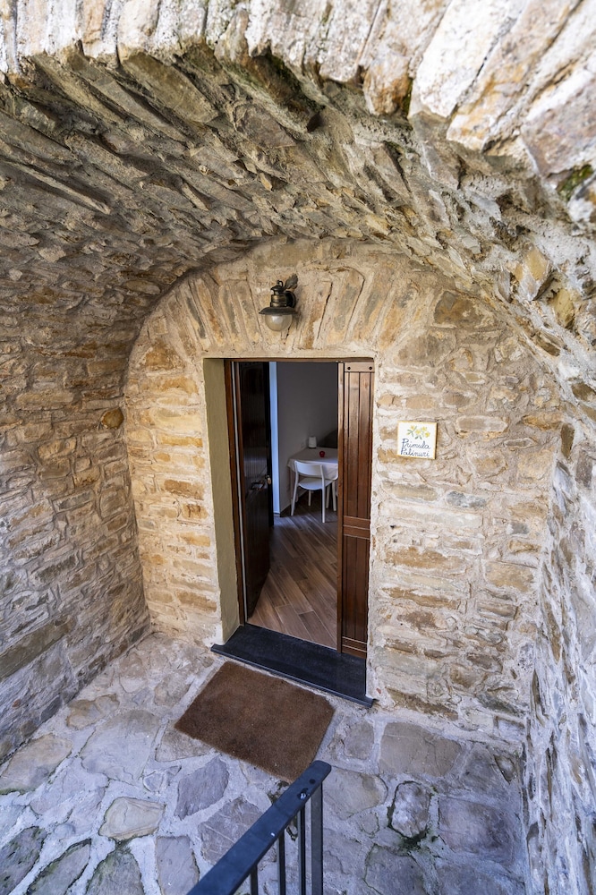 Royal Suite, Hot Tub