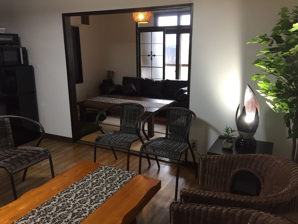 Standard House, 3 Bedrooms, Non Smoking photo 3