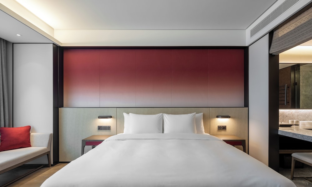 Elite Room