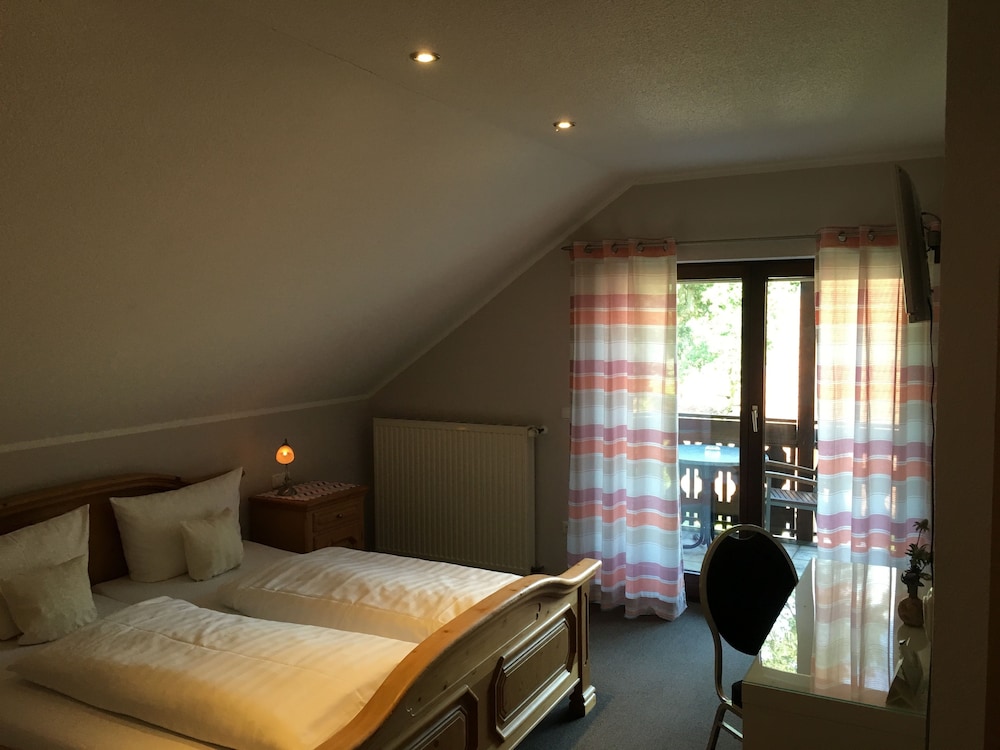 Comfort Room, 1 Double Bed, Non Smoking photo 1