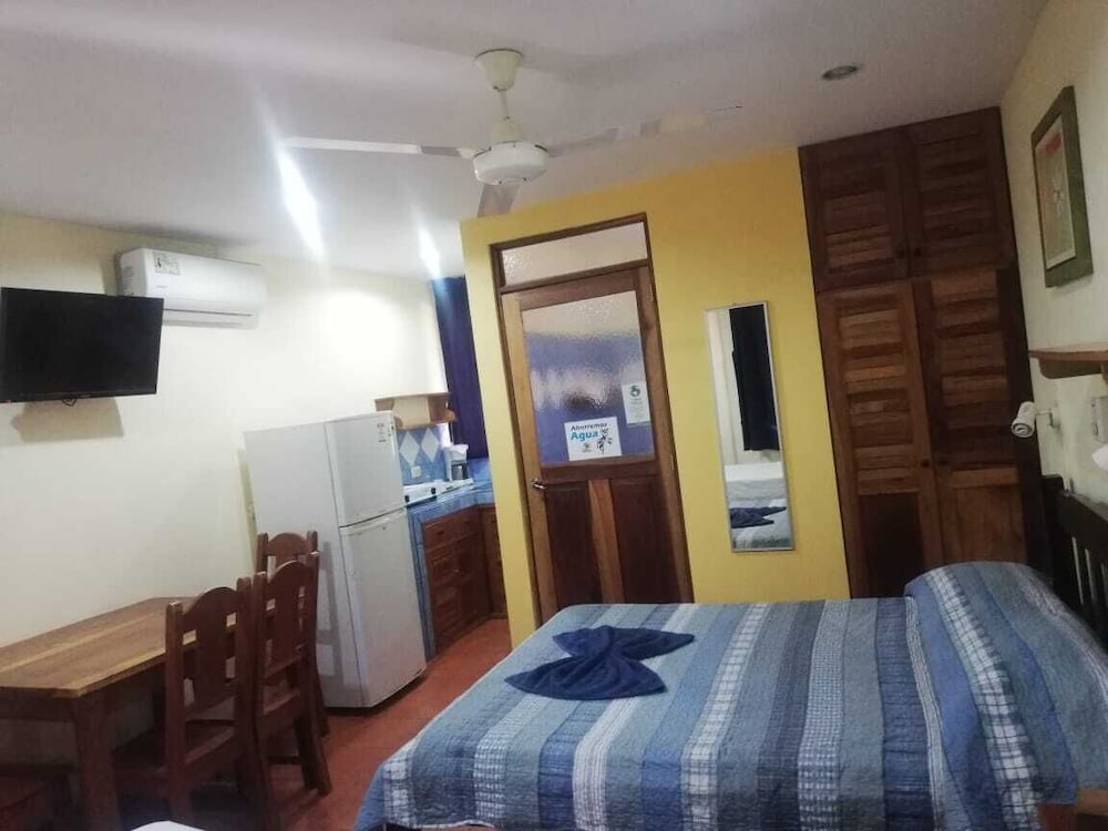 Superior Triple Room photo 3