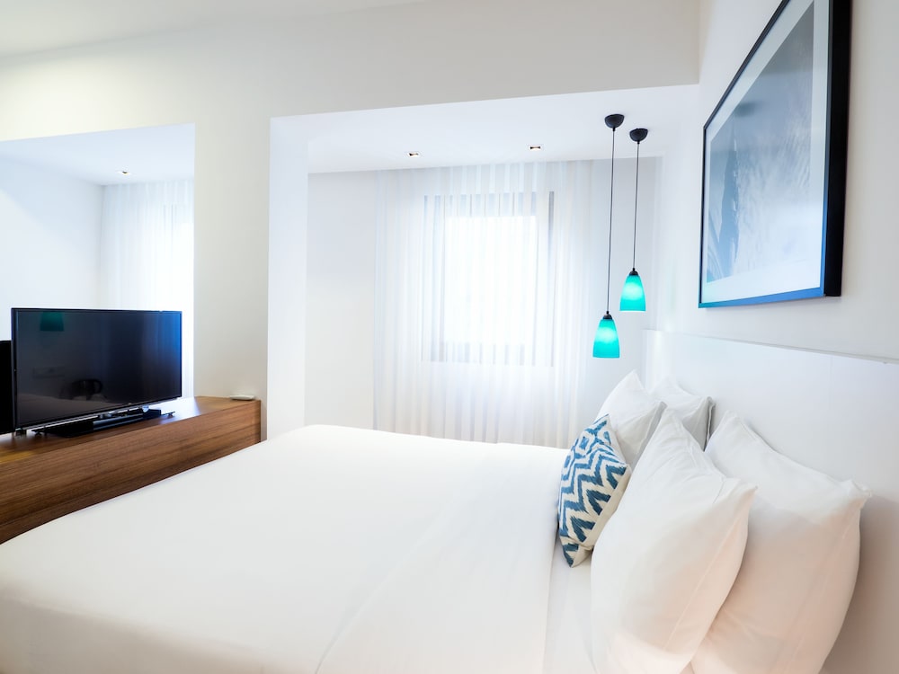 Deluxe Double Room photo 2