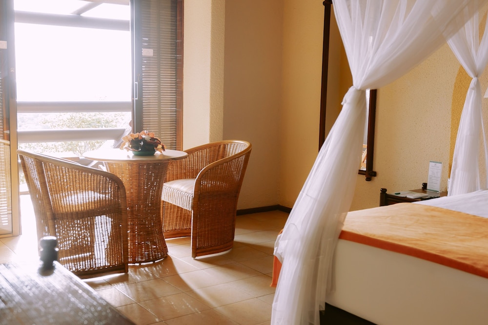 Standard Double Room, Golf View