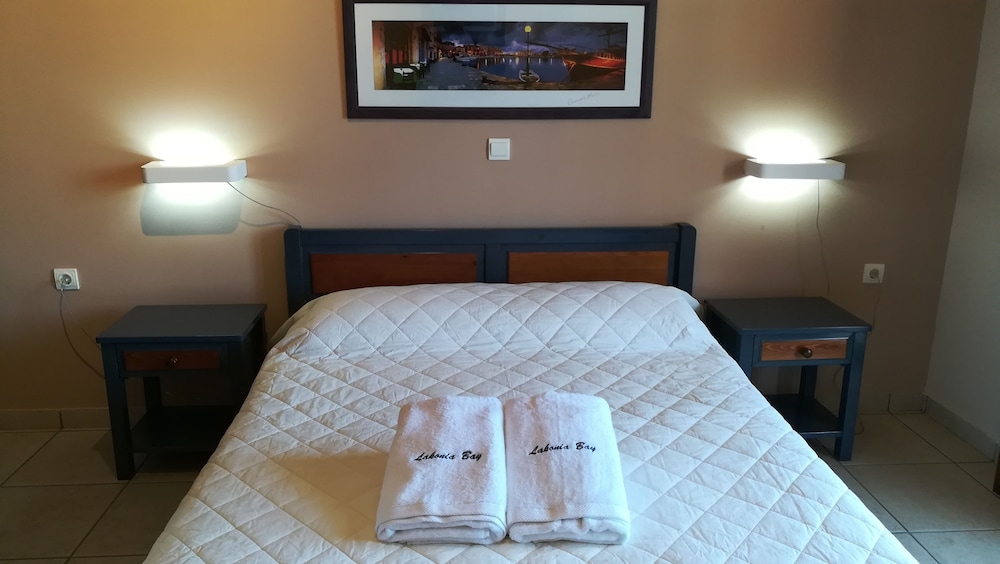 Family Apartment, 2 Bedrooms, Garden View, Oceanfront