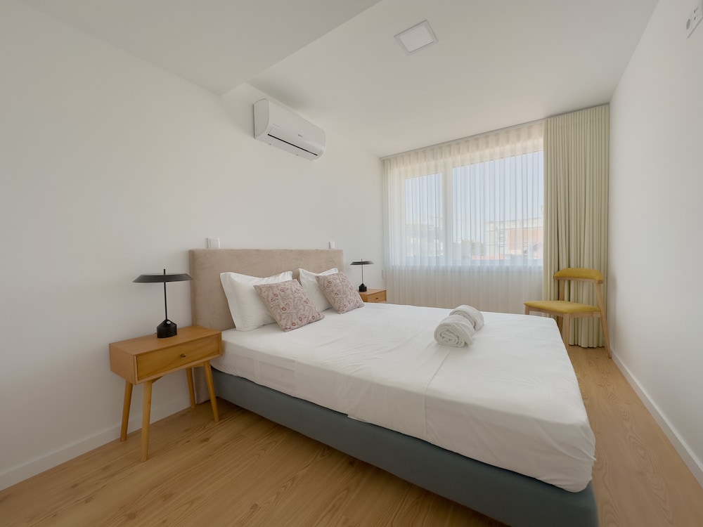 Apartment 7
