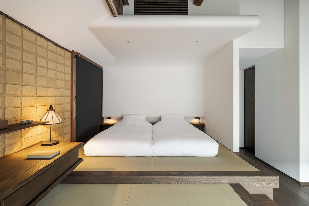 Superior Studio Suite, Garden View