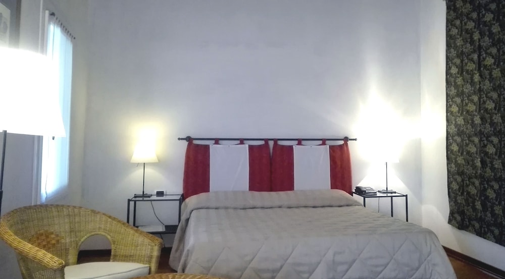 Romantic Double Room photo 3