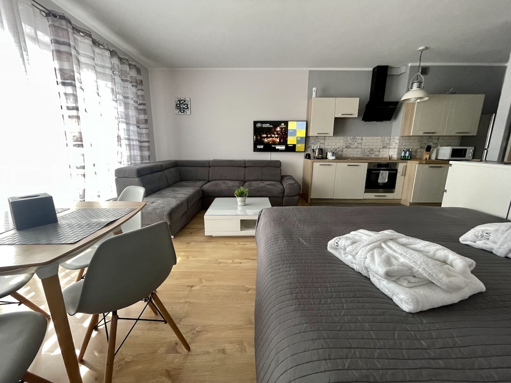 Basic Double or Twin Room photo 1