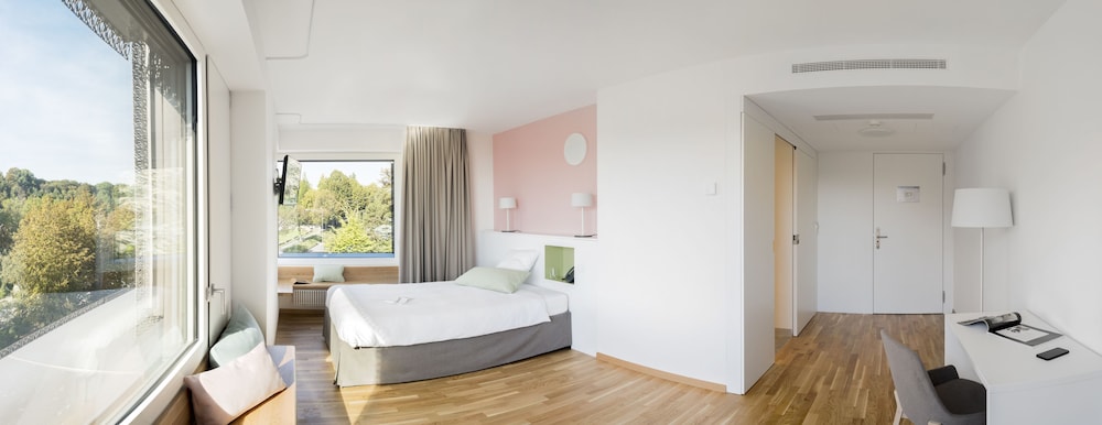 Standard Room photo 2