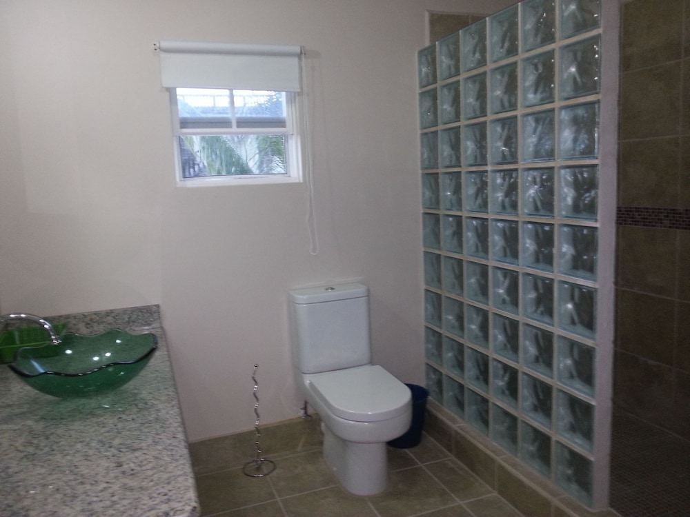 Deluxe Suite, 2 Double Beds, Garden View photo 2