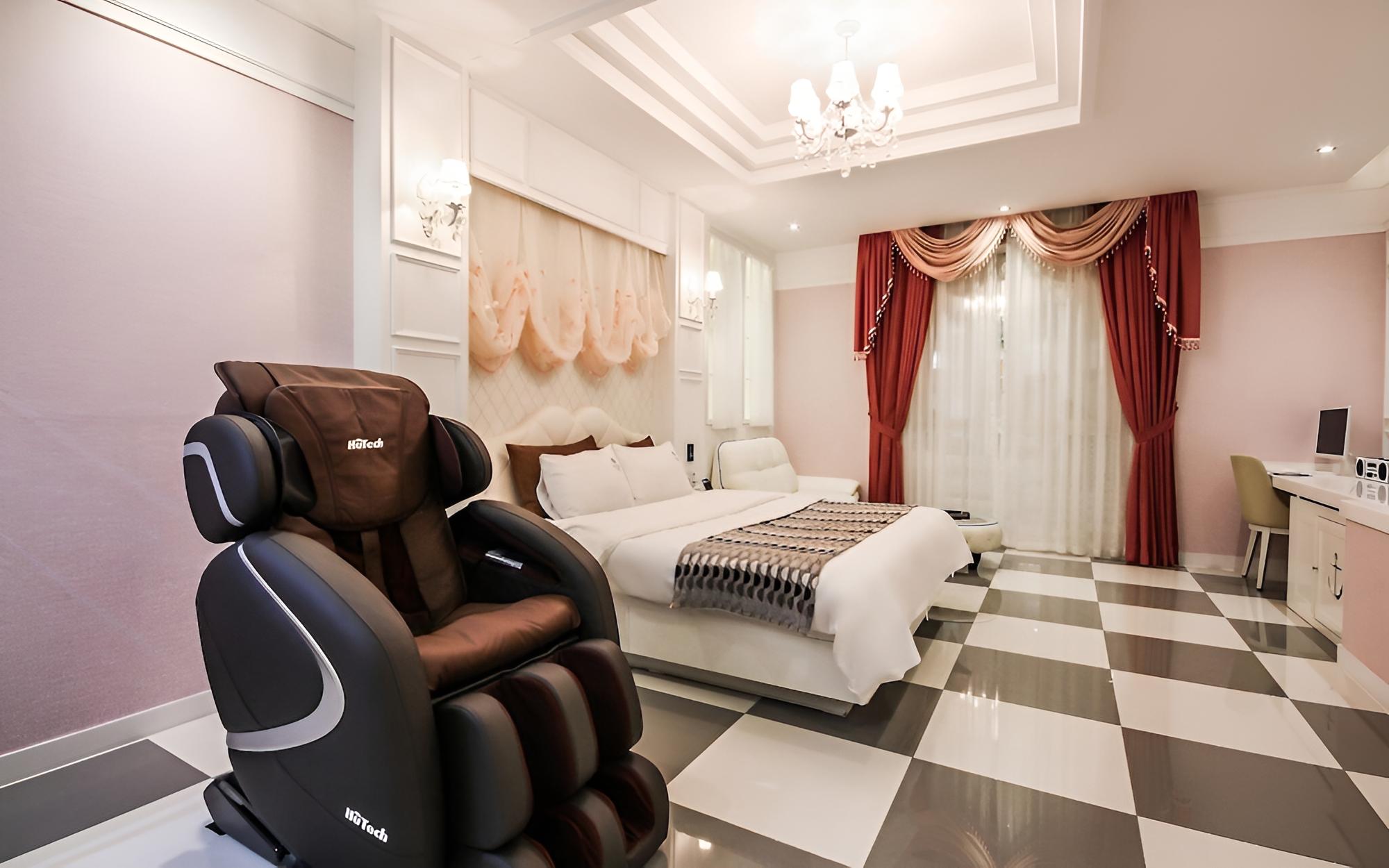 Room (Special room massage chair (whirlpool) - Photo 1