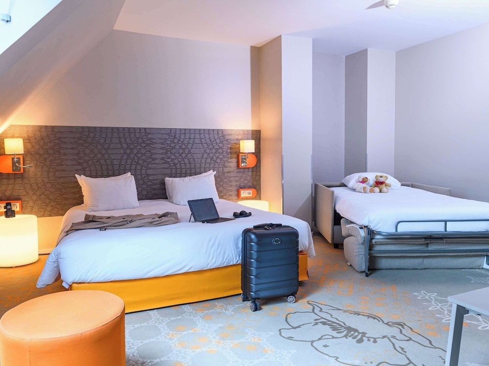 Superior Family room with 1 double bed, 1 sofa bed and 1 single bed - Photo 7