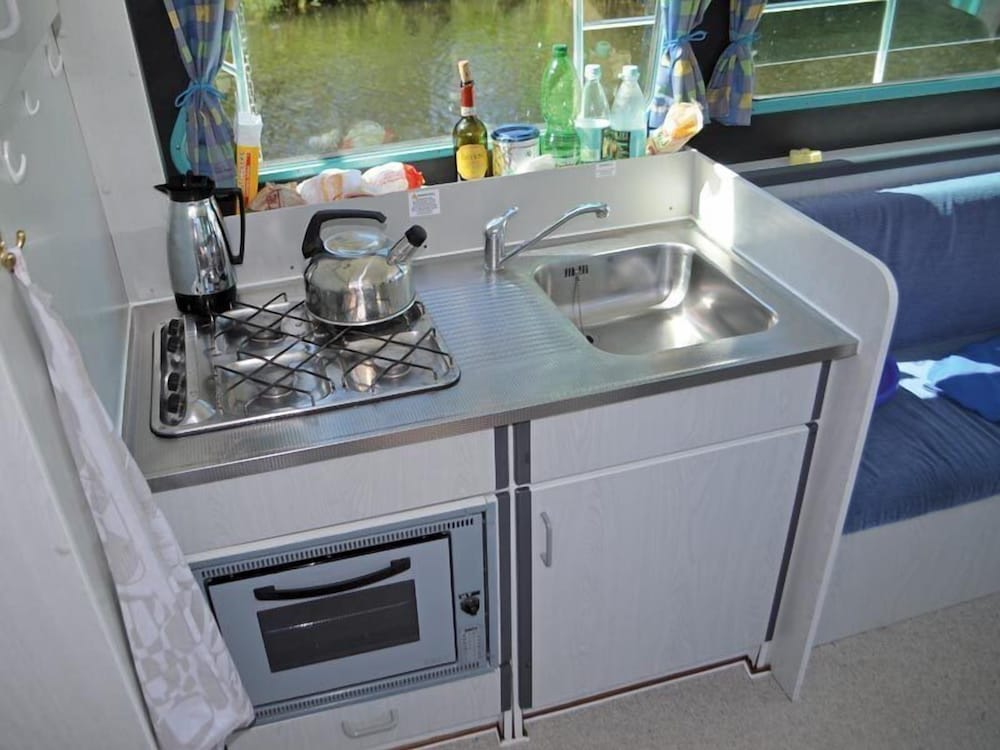 Houseboat Vetus 915 photo 2
