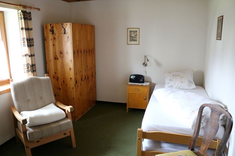 Economy Single Room, 1 Bedroom, Mountain View photo 1