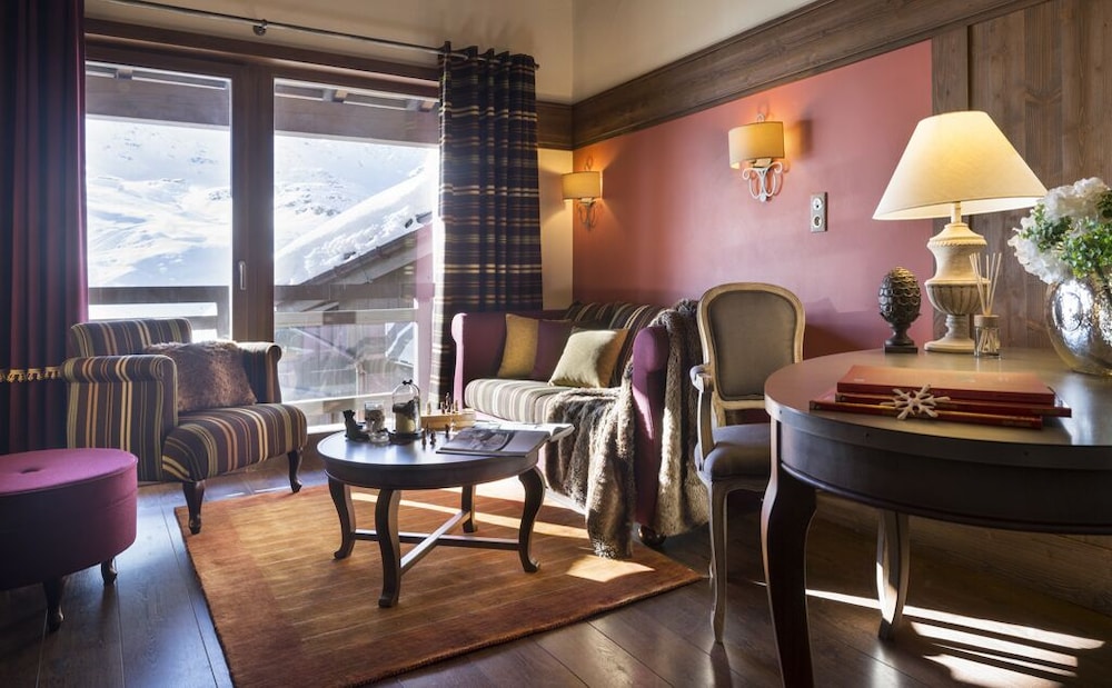 Junior Suite, 2 Bedrooms, Non Smoking photo 2